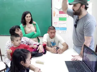 Detrás de escena de «Buenas Intenciones, malas decisiones»