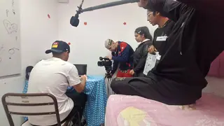 Detrás de escena de «Detrás de la pantalla»